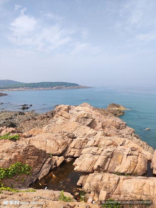 明星海边礁石写真,明星演绎自然风情写真