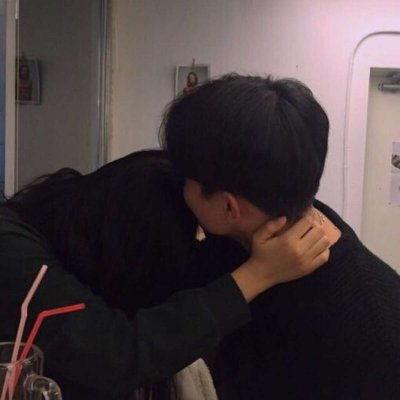 明星男人伤心图片高清,高清解析明星男人伤心瞬间