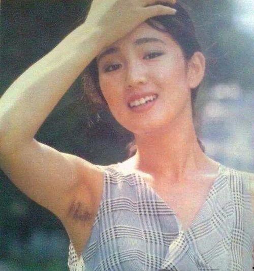 女明星腋毛视频