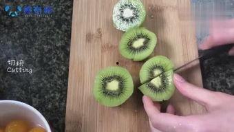 娱乐吃瓜酱毛毛虫,揭秘娱乐圈那些不为人知的幕后故事